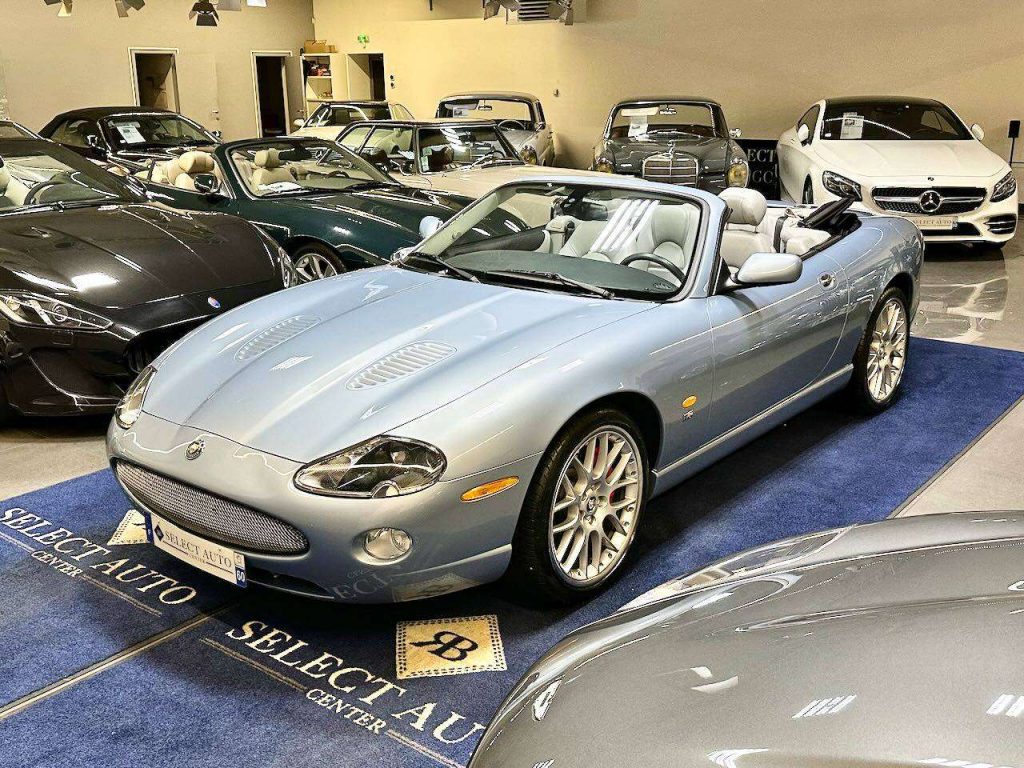 Jaguar XKR 4.2-S 406ch Spirit of Legend