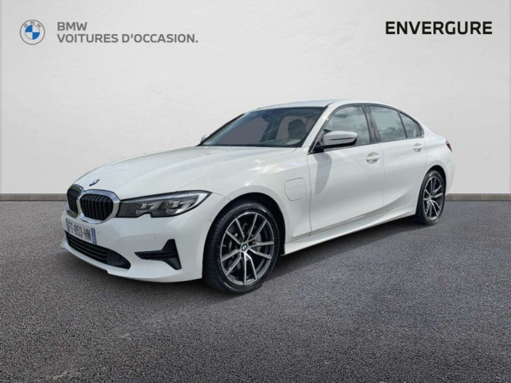 BMW 330 330eA 292ch Business Design 10cv