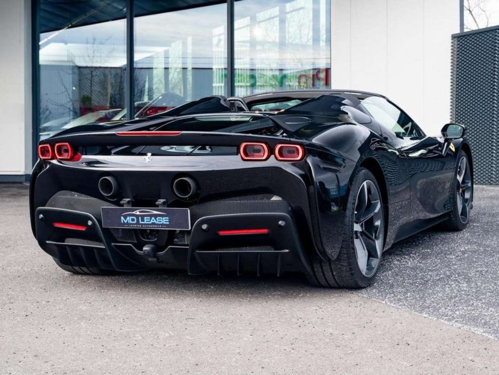 Ferrari SF90%20Spider N/C