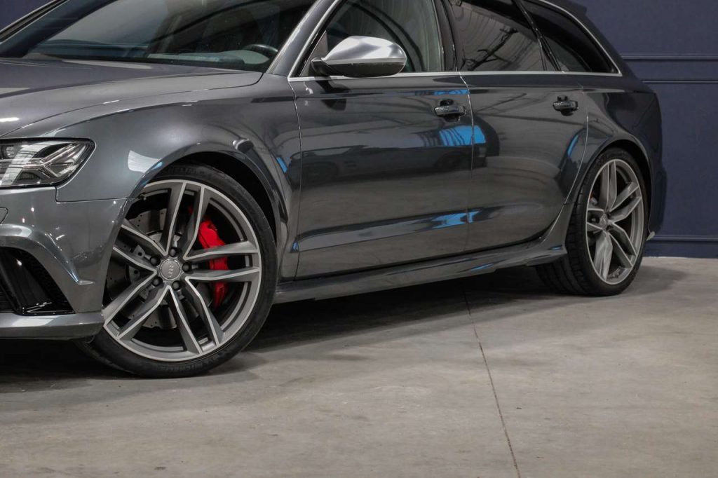 Audi RS6 Avant V8 4.0 TFSI 560 Quattro Tiptronic 8