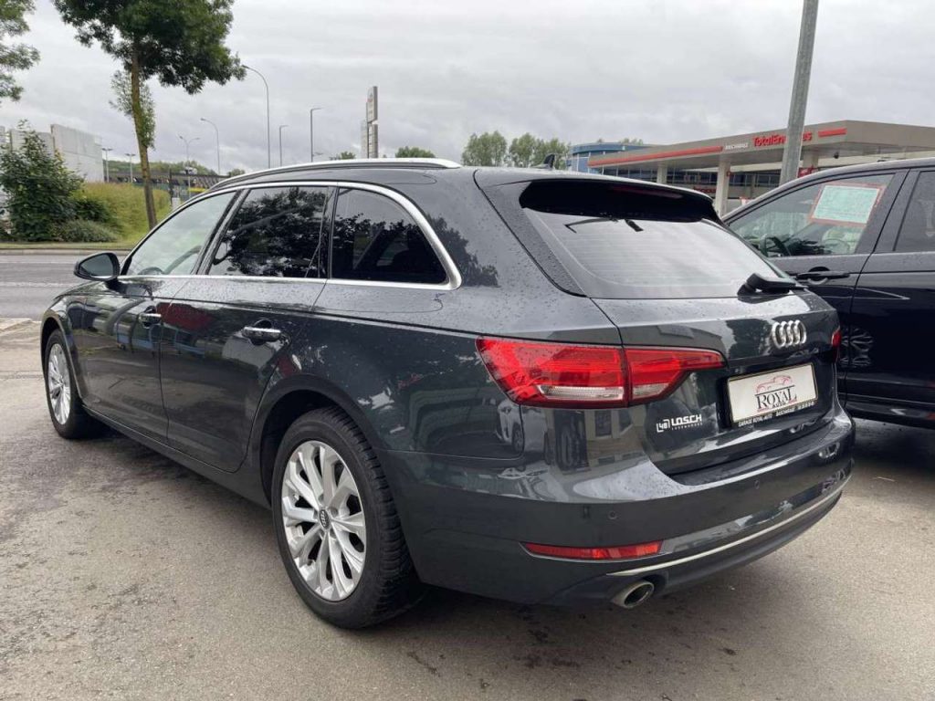 Audi A4 AVANT 2.0 TDI 150 S-TRONIC DESIGN