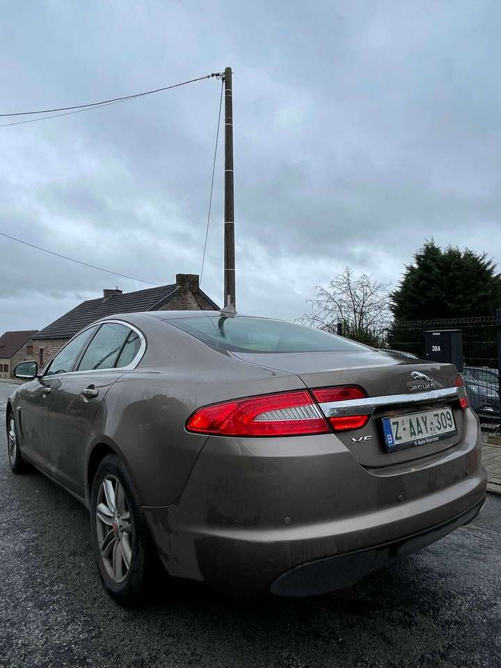 Jaguar XF BERLINE 2.2 D BVA-8 PRESTIGE ÉDITION