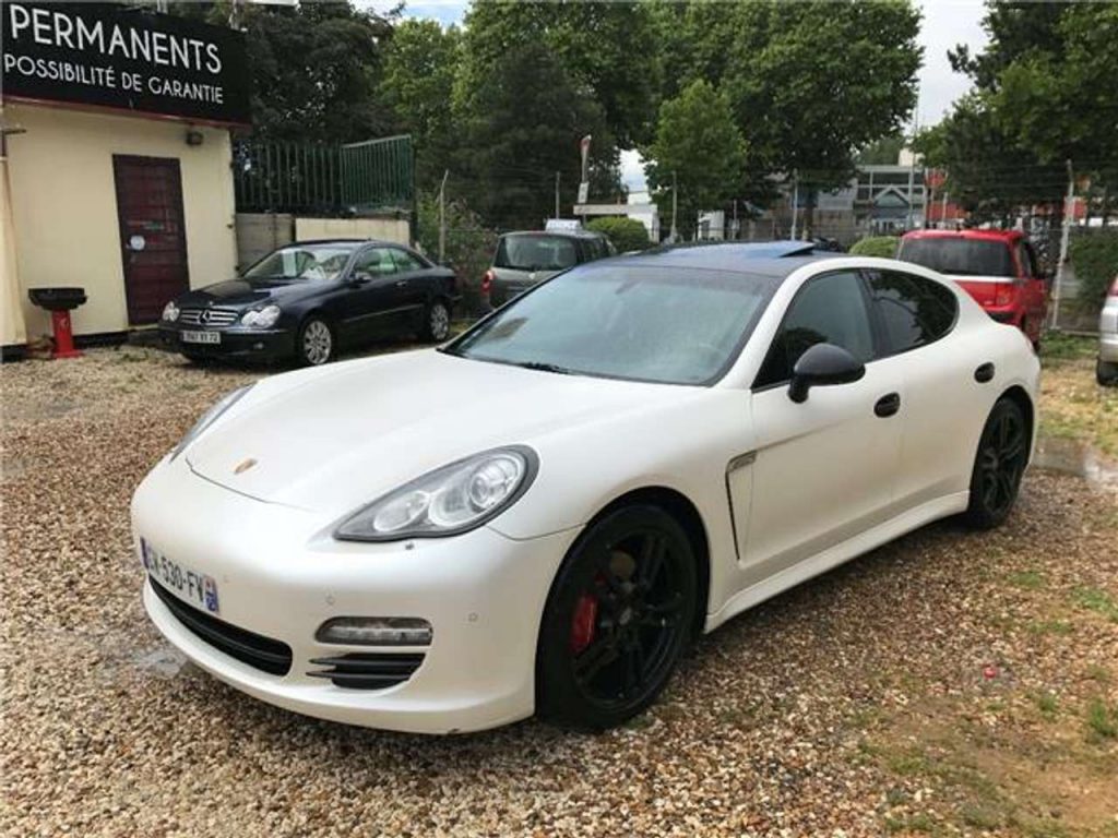 Porsche Panamera 4S V8 4.8 400 PDK