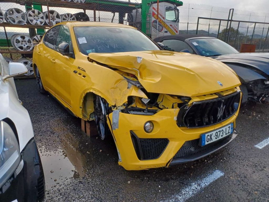 Maserati Levante 3.8i V8 581 Trofeo / GK973
