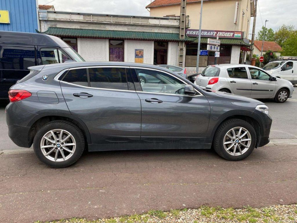 BMW X2 sDrive 18i - S&S  F39 Business Design