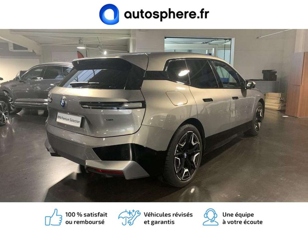 BMW iX xDrive50 523ch