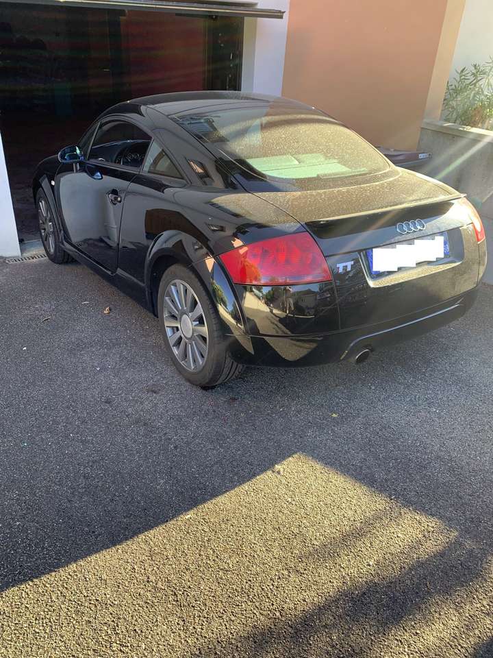 Audi TT 1.8T