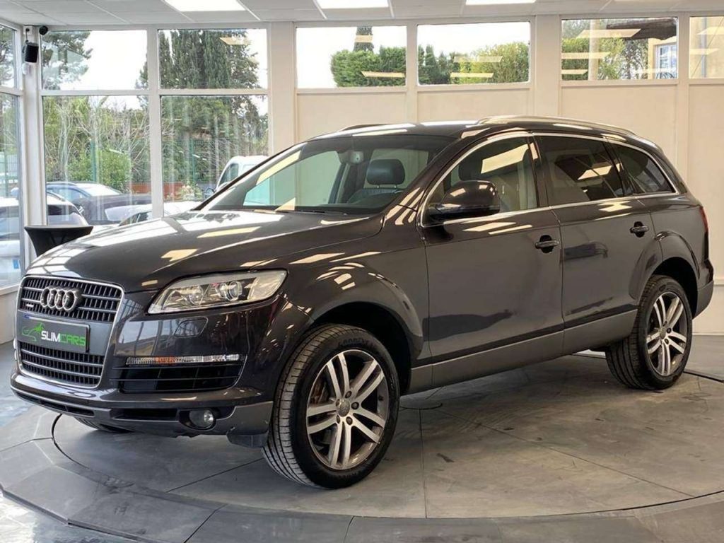 Audi Q7 4.2 V8 FSI 350ch Avus quattro Tiptronic 7 places