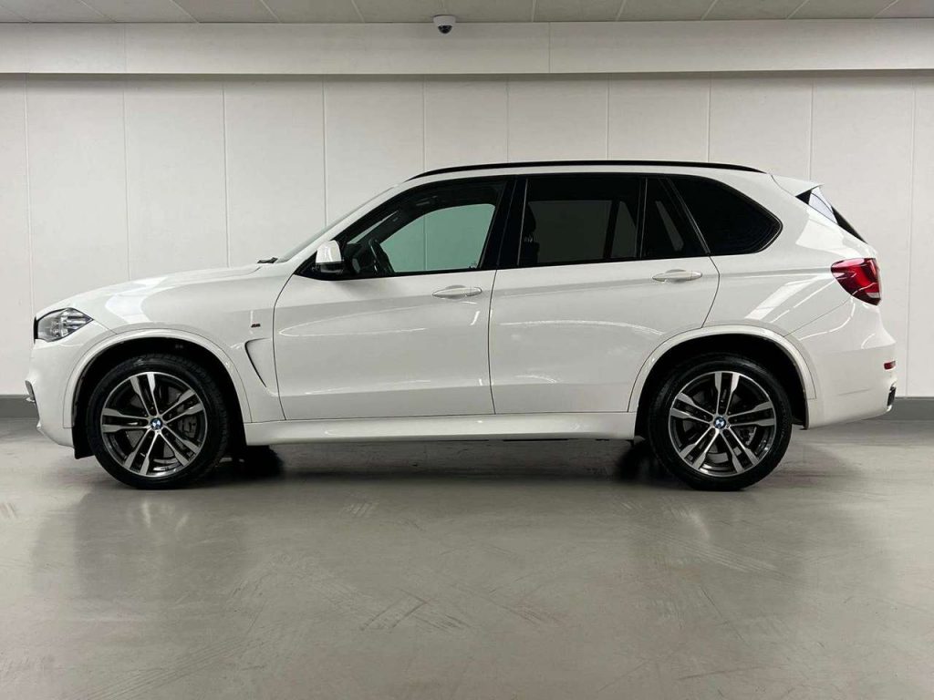 BMW X5%20M M50 DASX PACK M SPORT UTILITAIRE GPS XENON CUIR