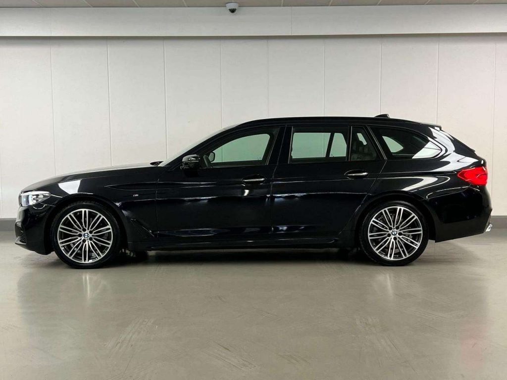 BMW 520 DASX 163 CV PACK M SPORT LED GPS CAMERA