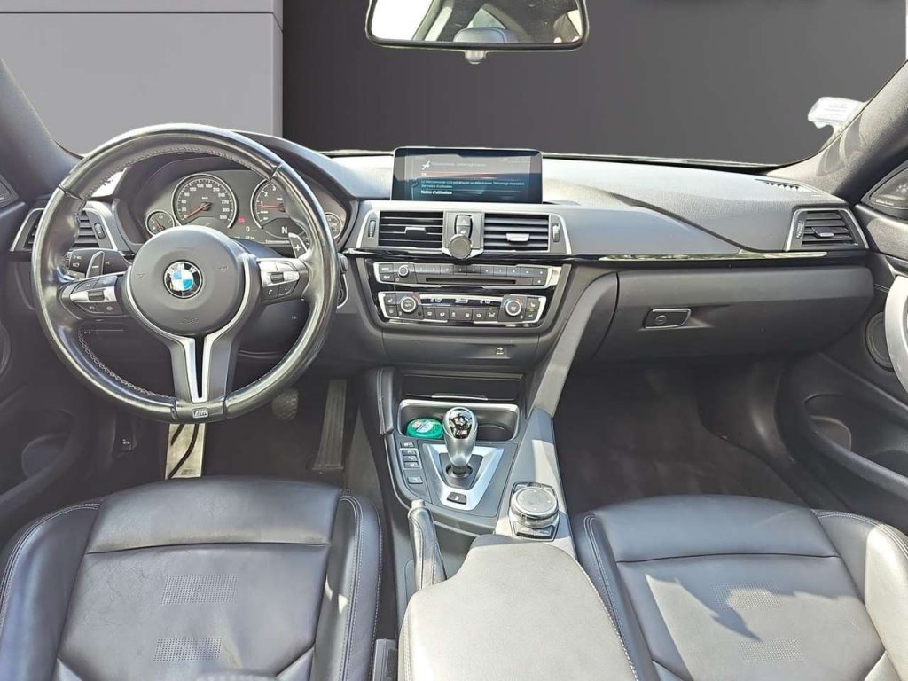 BMW M4 Pack Competition M DKG7