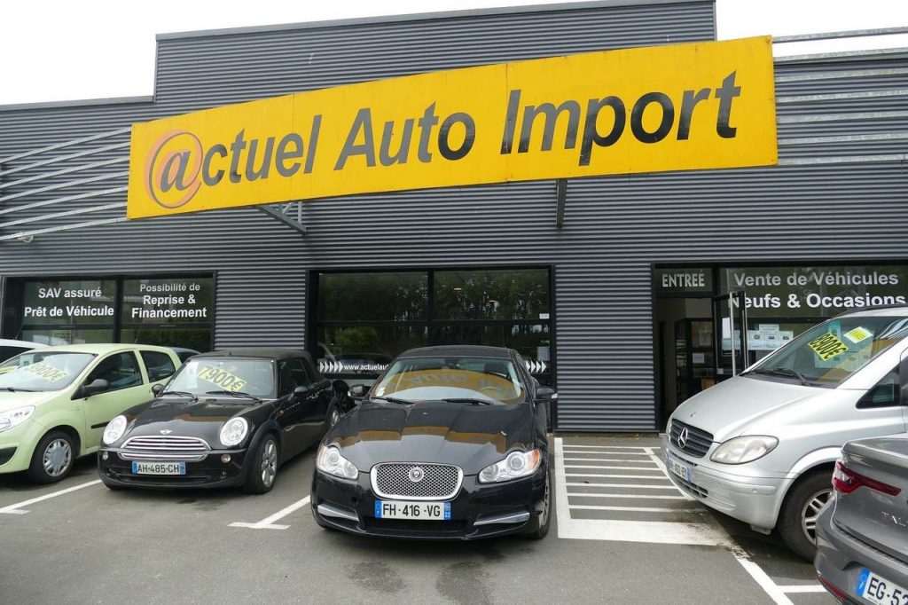 Jaguar XF 2.7D BI-TURBO LUXE / XF I / PH1