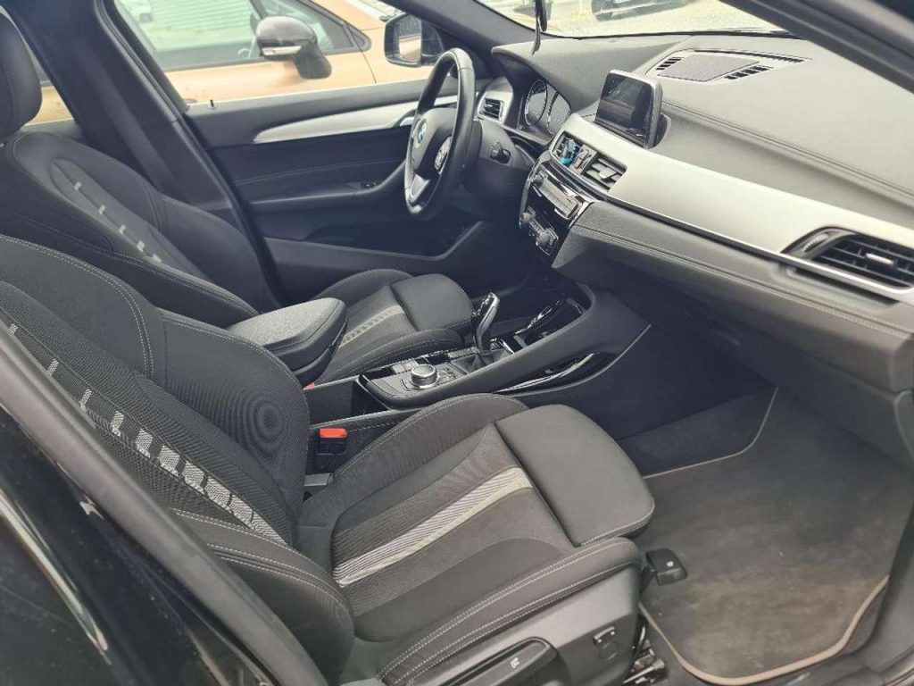 BMW X2%20M sDrive 18i 140 ch DKG7  Sport