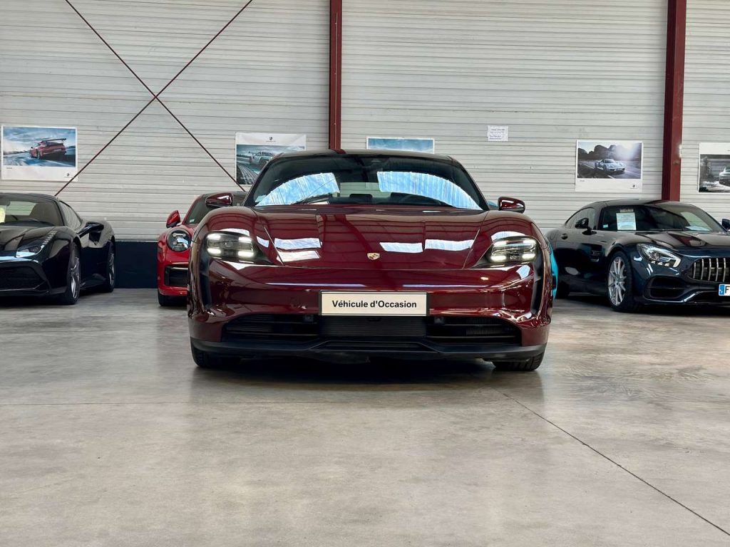 Porsche Taycan taycan 476 ch 93 kwh  batterie performance tva