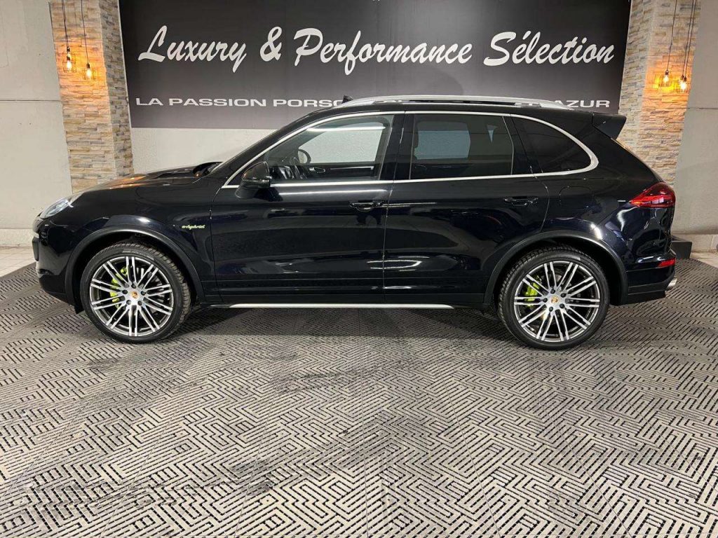 Porsche Cayenne S E-Hybrid 3.0 v6 416ch TOIT OUVRANT - REGULATEUR
