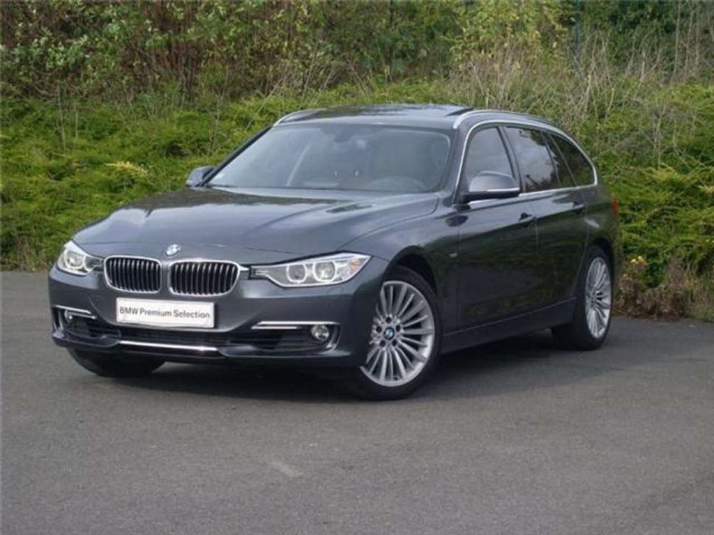 BMW 330 Serie 3 Touring d Luxury