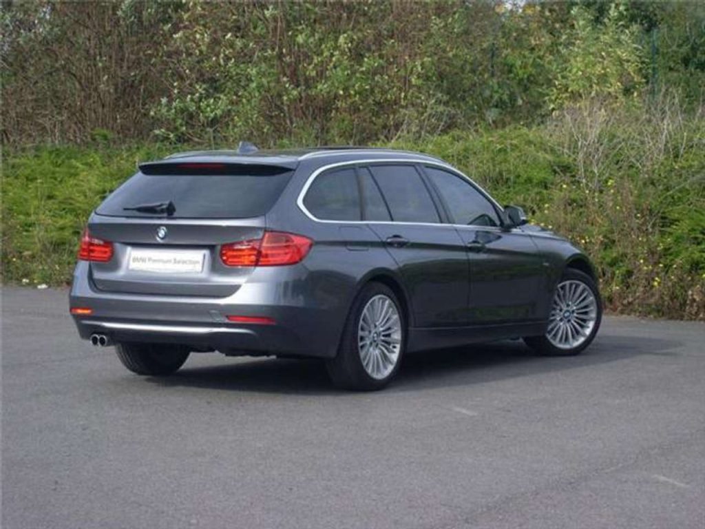 BMW 330 Serie 3 Touring d Luxury