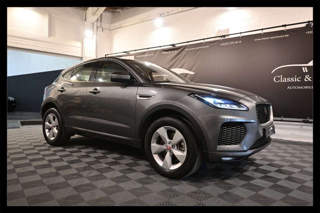 Jaguar E-Pace 2.0 T AWD R-Dynamic HSE / CAMERA / NAVI / ATTELAGE