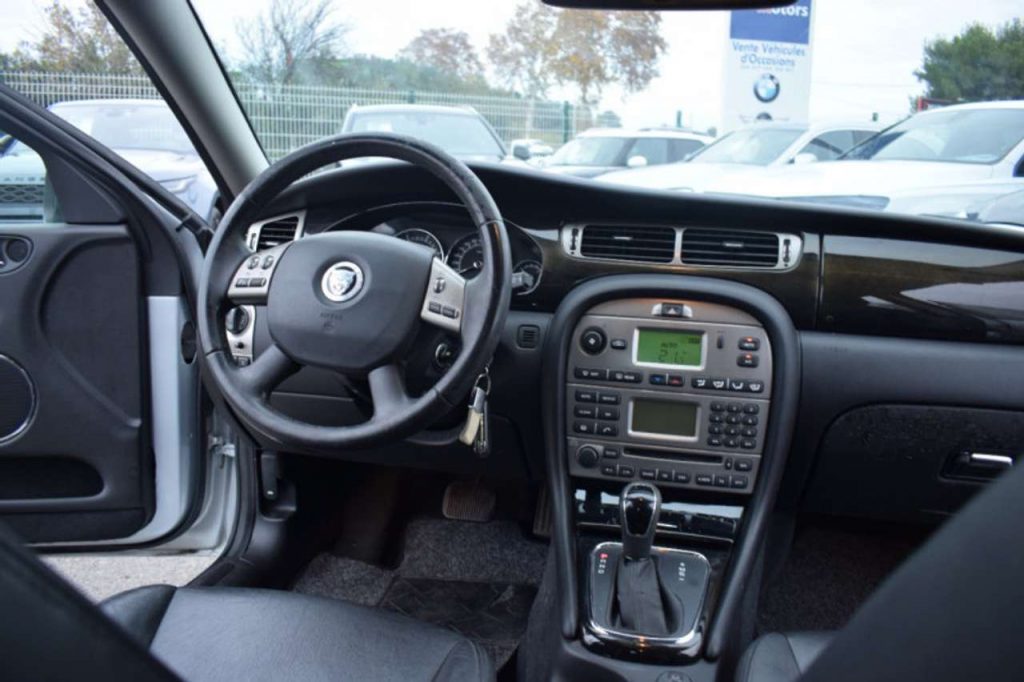 Jaguar X-Type 2.2 D EXECUTIVE BVA
