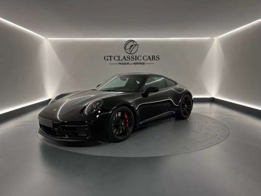 Porsche 992 COUPE 3.0 480 CARRERA 4 GTS