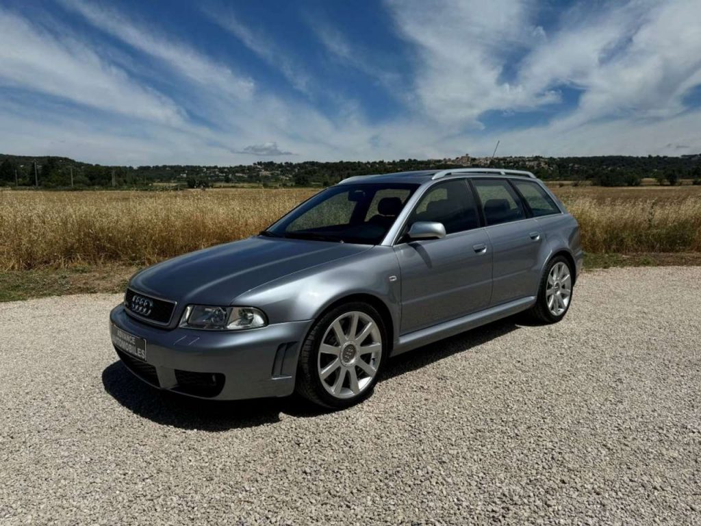 Audi RS4 V6 2.7 BI TURBO QUATTRO
