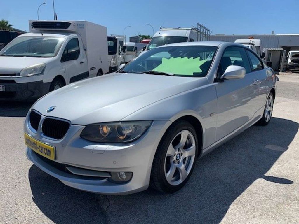 BMW 320 d Coupé 184ch Luxe Steptronic A