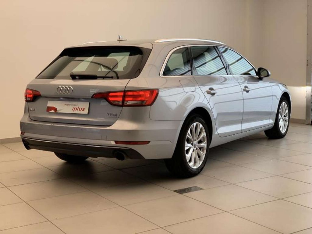Audi A4 2.0 tfsi 190ch ultra design s tronic 7