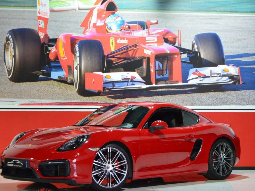 Porsche Cayman 981 GTS 3.4 l 340 cv