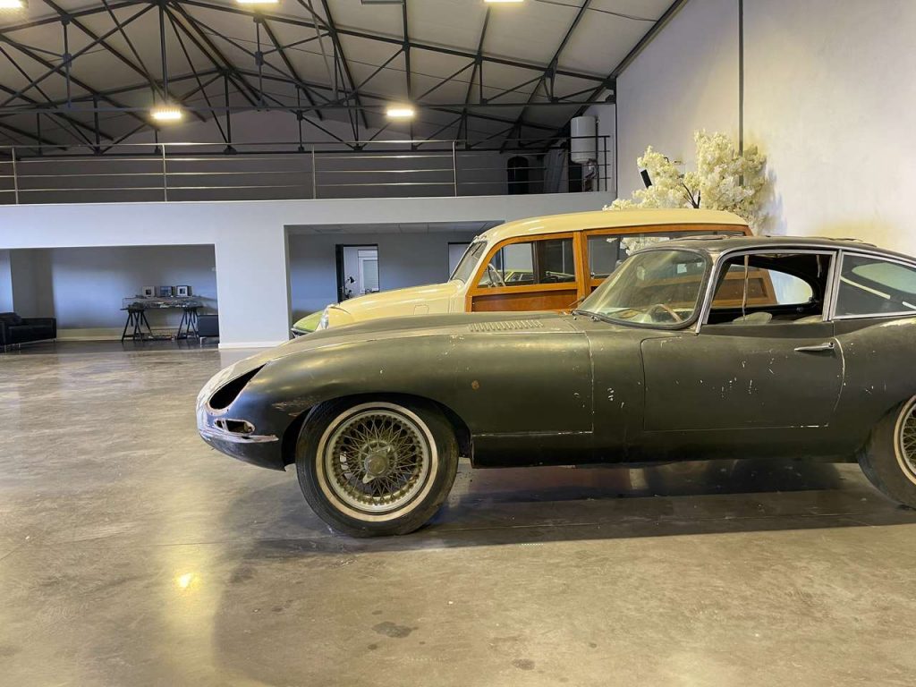 Jaguar E-Type 3.8L FHC