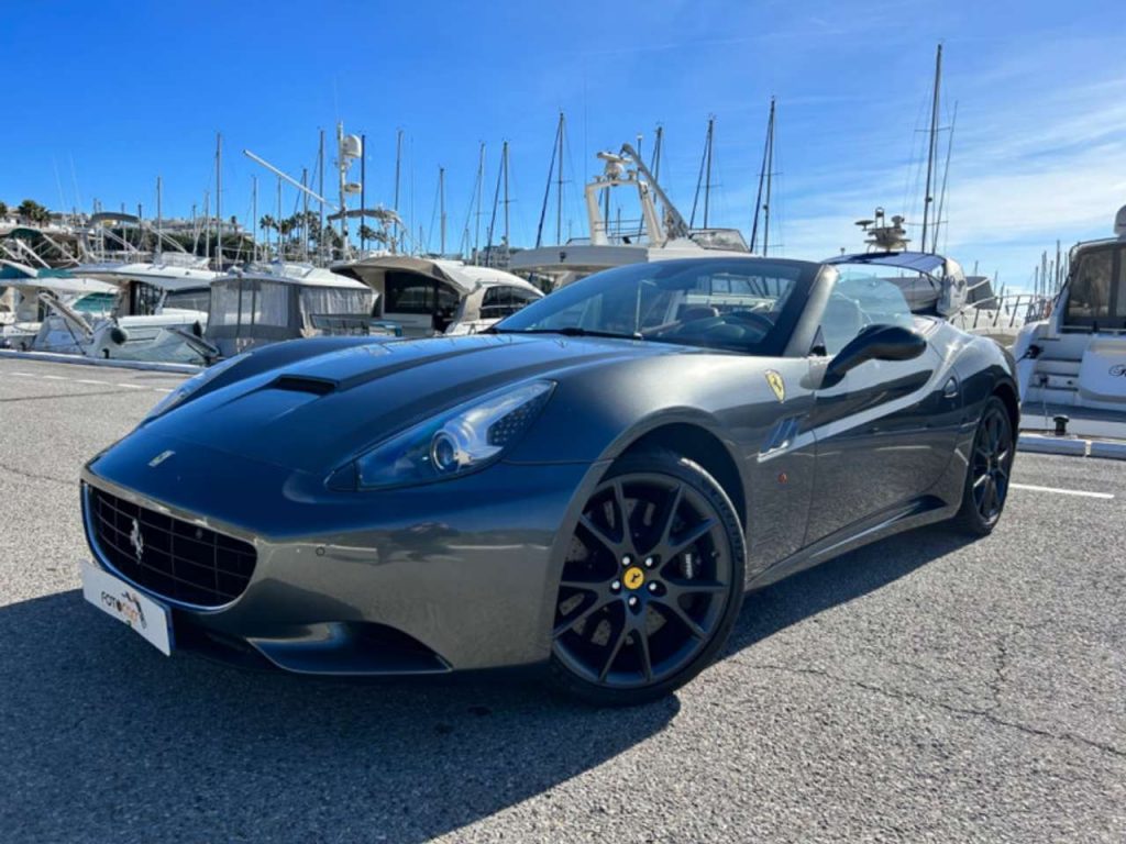 Ferrari California V8 4.3