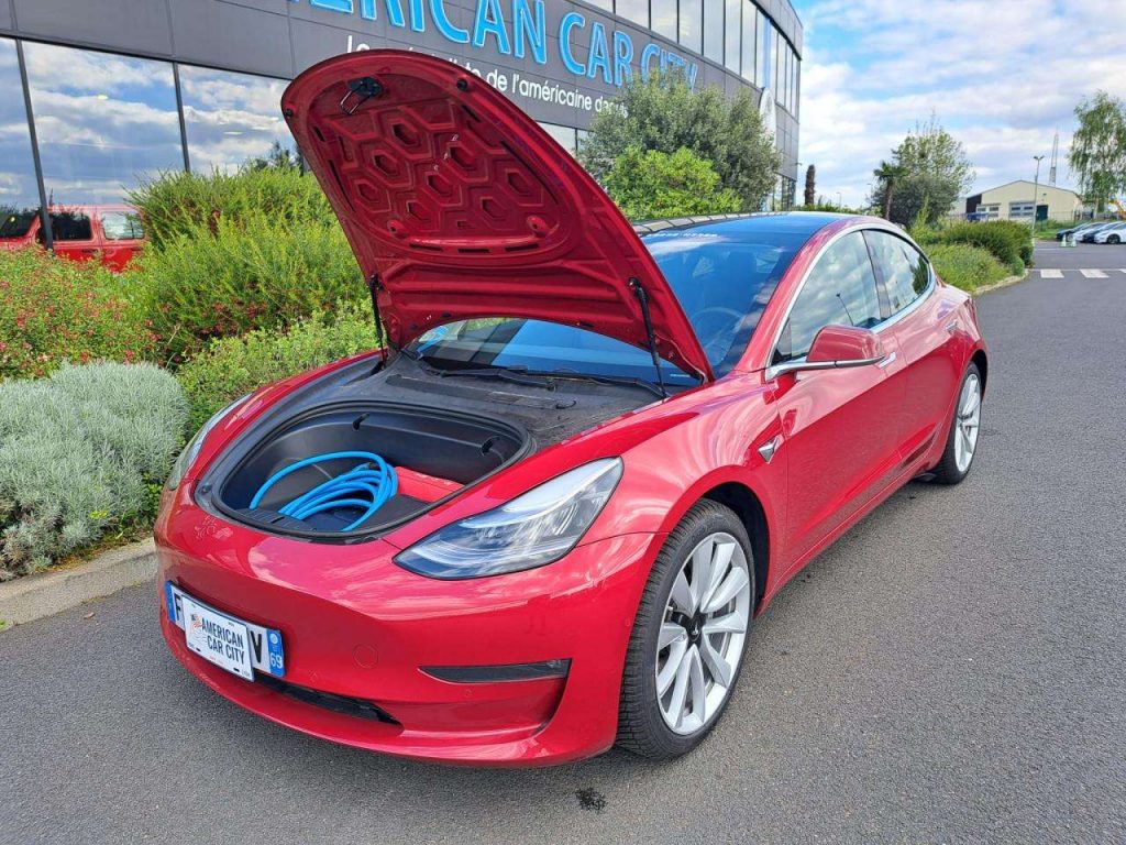 Tesla Model%203 Long-Range Dual Motor AWD