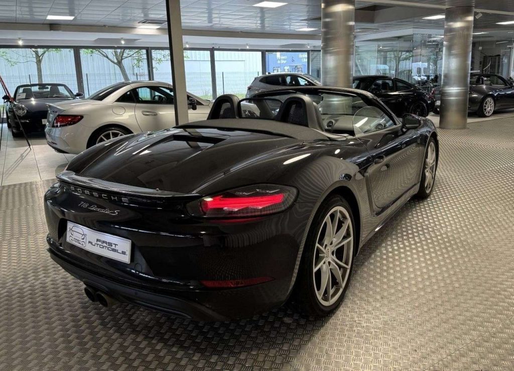 Porsche Boxster 2.0 300CH PDK