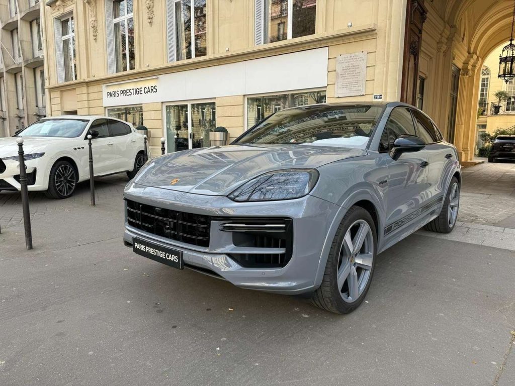 Porsche Cayenne III (2) COUPE 4.0 V8 739 TURBO E-HYBRID TIPTRONIC