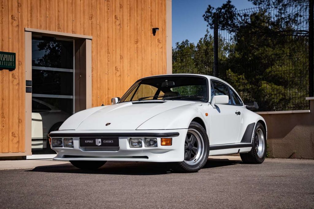 Porsche 930 Turbo Flatnose