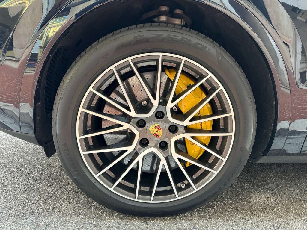 Porsche Cayenne Turbo 4.0 V8 550 ch Tiptronic BVA