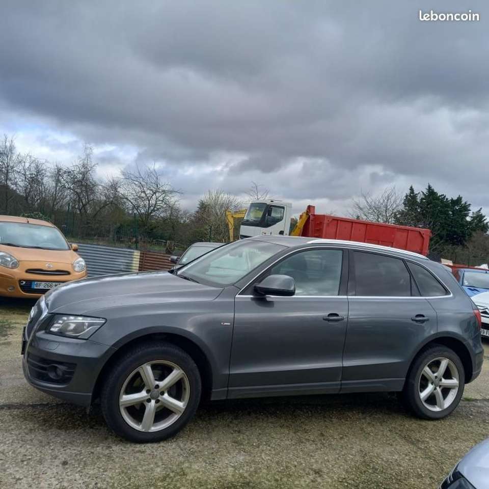 Audi Q5 (2) 2.0 TDI 177 S line QUATTRO