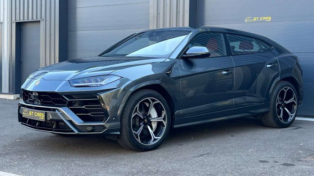 Lamborghini Urus Lamborghini Urus - LOA 1 976 Euros Par Mois - 5 Pl