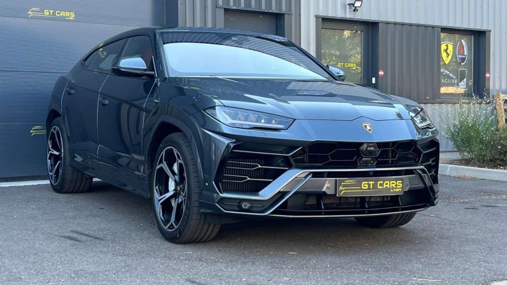Lamborghini Urus Lamborghini Urus - LOA 1 976 Euros Par Mois - 5 Pl