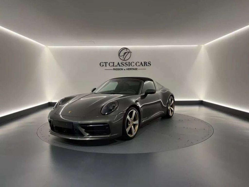 Porsche 992 3.0 450 TARGA 4S PDK