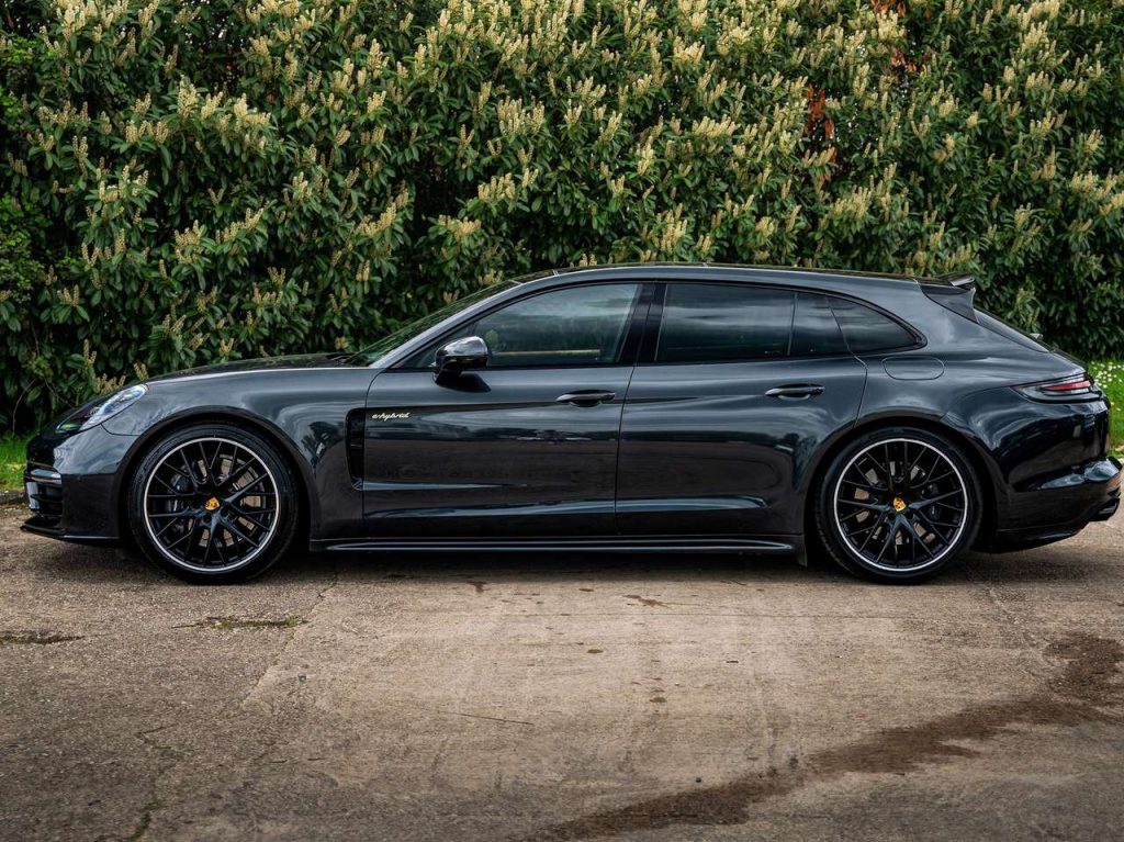 Porsche Panamera Sport Turismo 4 E-Hybrid - 906 €/mois - Ech. Sp