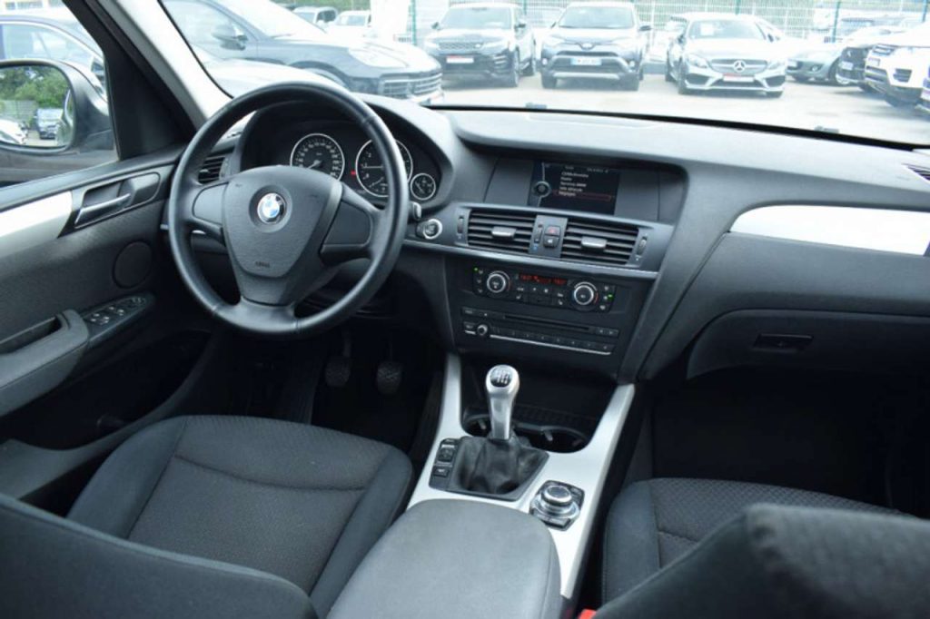 BMW X3 (F25) XDRIVE20I 184CH CONFORT