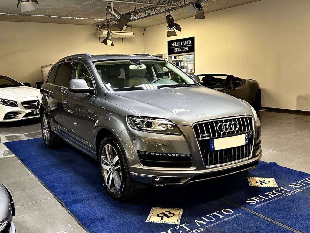 Audi Q7 V8 4.2 TDI Avus 7 places