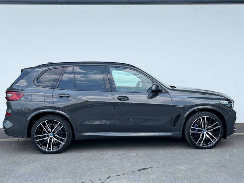 BMW X5 xDrive45e 394ch M Sport 17cv