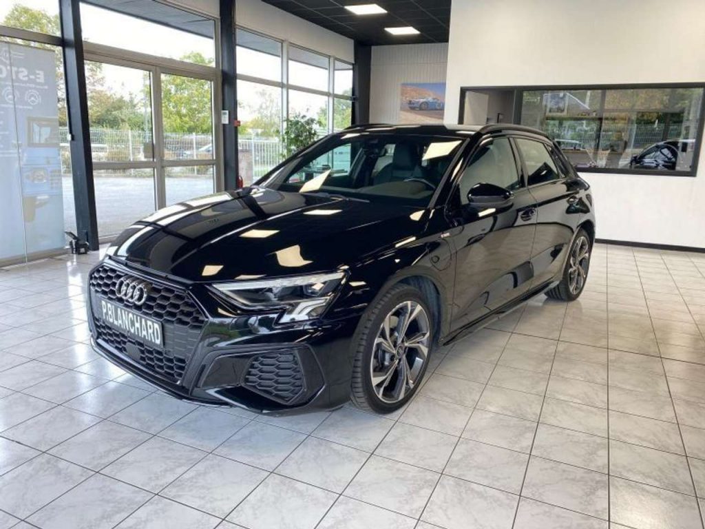Audi A3 40 TFSI E 204 S LINE S TRONIC