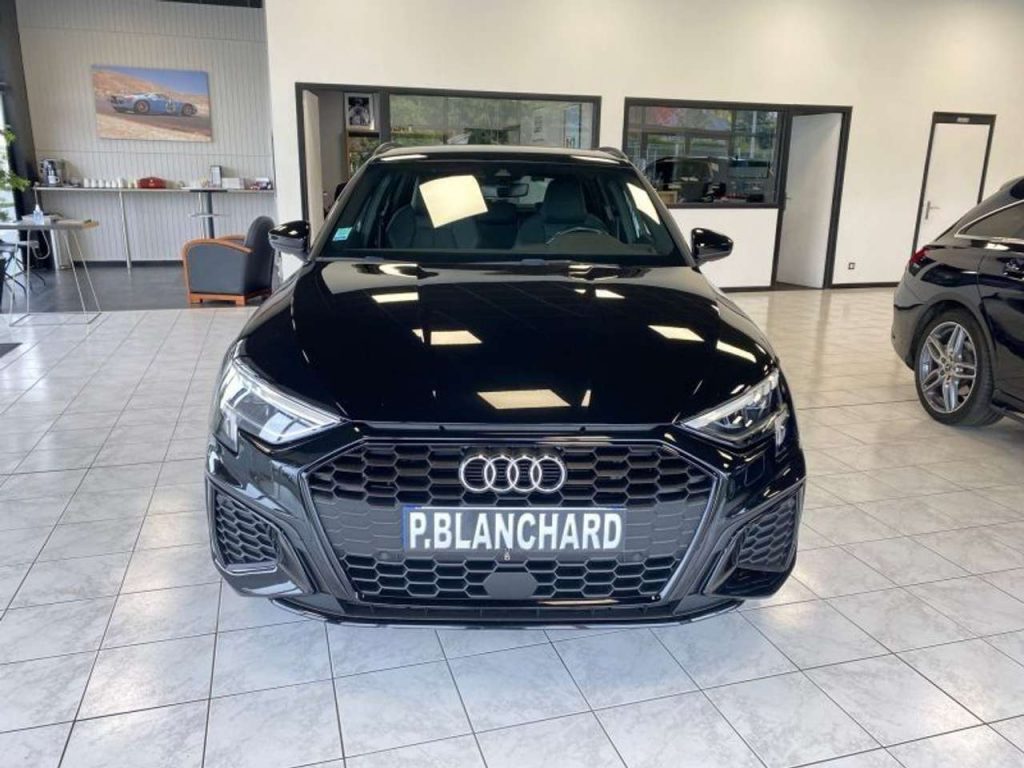 Audi A3 40 TFSI E 204 S LINE S TRONIC