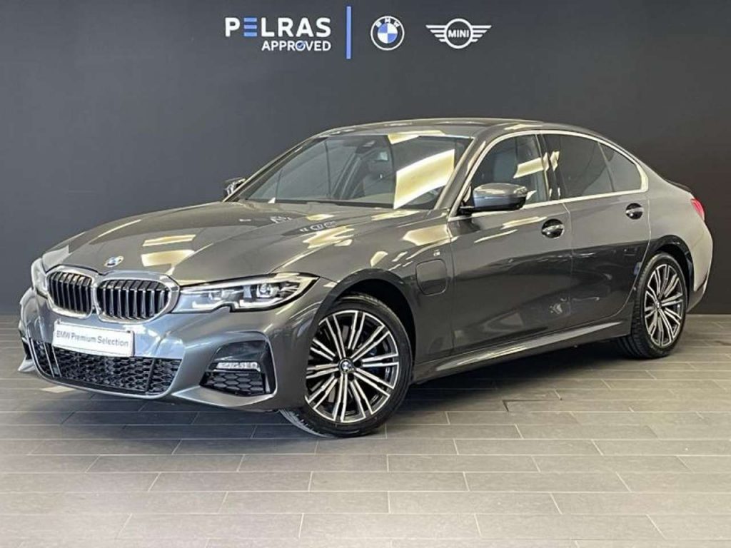 BMW 330 330eA 292ch M Sport 10cv