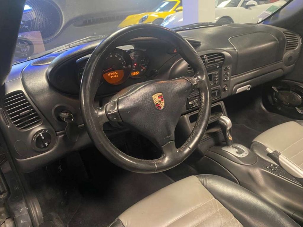 Porsche Boxster 2.7i Tiptronic S 228 ch