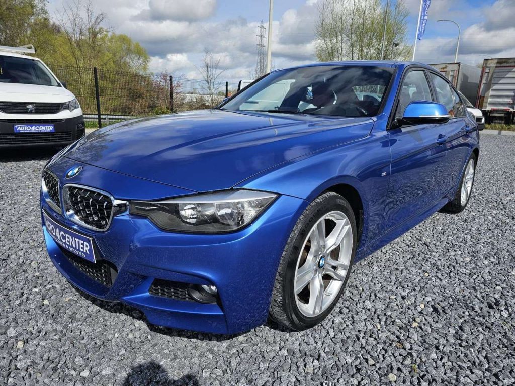 BMW 318 dA // PACK M INT/EXT / CUIR / GARANTIE 1 AN //