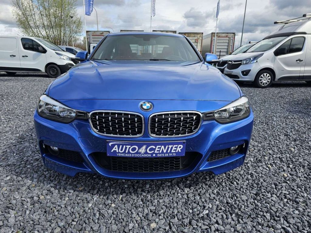 BMW 318 dA // PACK M INT/EXT / CUIR / GARANTIE 1 AN //