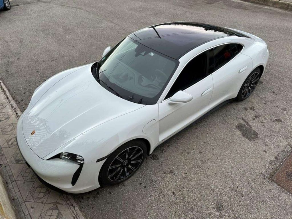 Porsche Taycan 4S 93.4 KWh Batterie Performance Plus